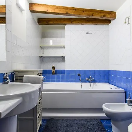 Residenza Santa Lucia 아파트 *