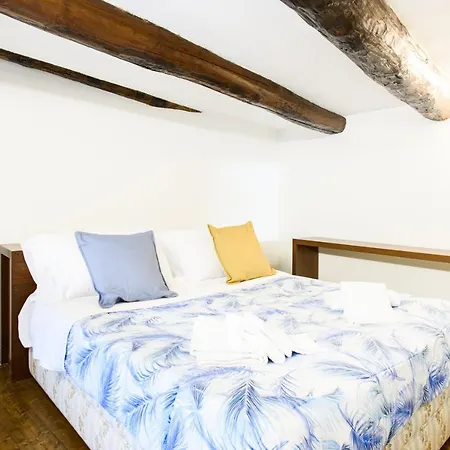 Apartman Residenza Santa Lucia *